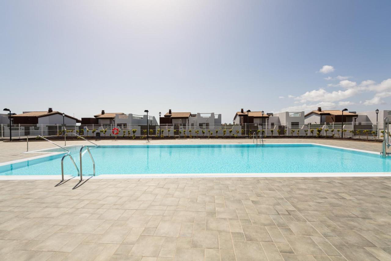 Homeforguest Apartamento En Residencia De Lujo Con Terraza Y Piscina La Guirra Exterior foto