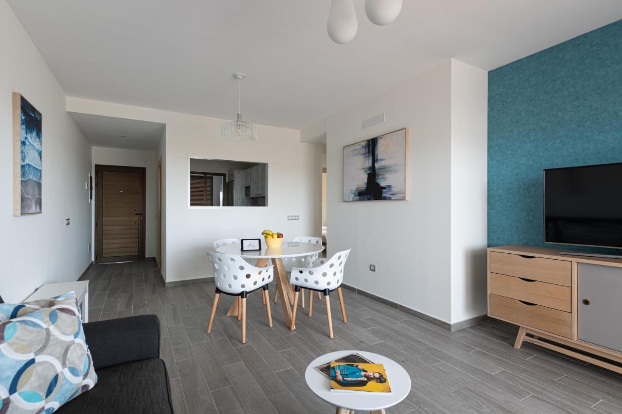 Homeforguest Apartamento En Residencia De Lujo Con Terraza Y Piscina La Guirra Exterior foto