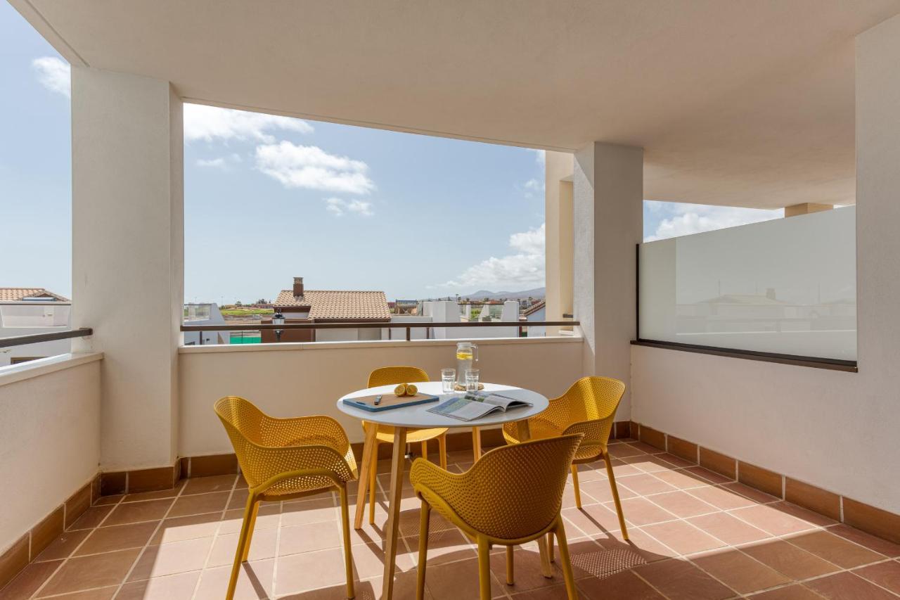 Homeforguest Apartamento En Residencia De Lujo Con Terraza Y Piscina La Guirra Exterior foto